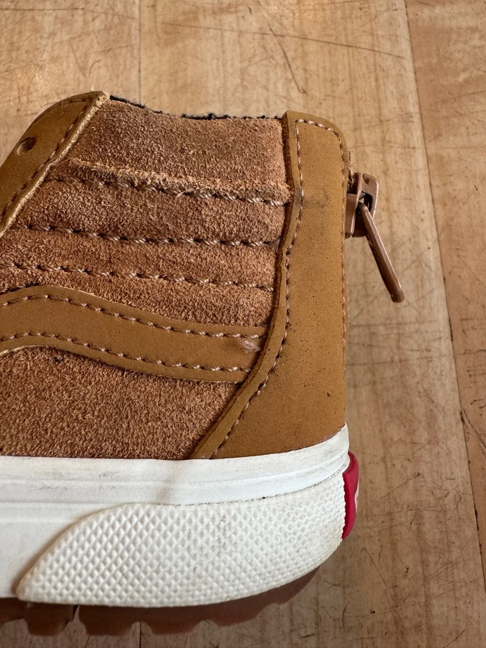 Vans Toddler MTE Sk8 Hi-Zip Water-Resistant Sneakers | Size 5